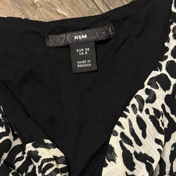 Leopard Print Y2K Tie Detail Top. Sz 8 Animal Print Going Out Party - Picture 7 of 7